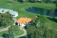 Manor's surroundings