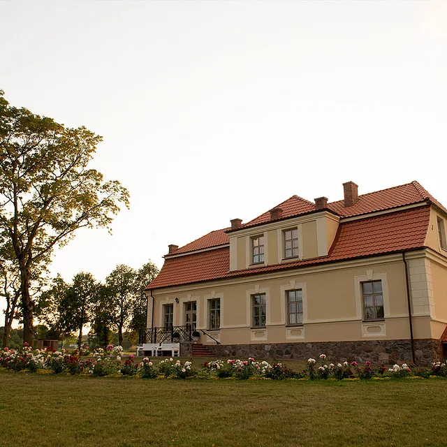 Centriniai rūmai